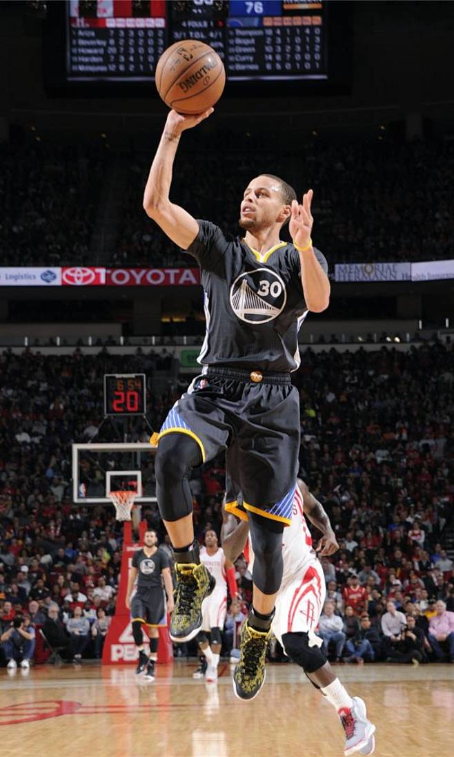 反戈一击？阿森西奥8强将战旧主巴黎，若晋级4强.