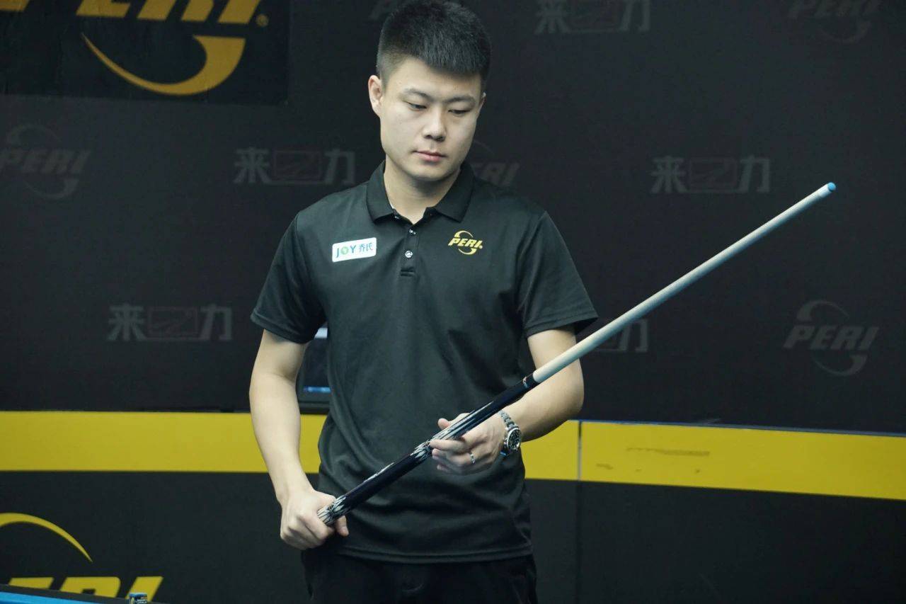 李冰洁后程连追六人上演超级大逆转 世锦赛女200