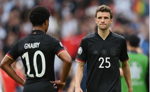 [图]迈阿密大师赛-梅德韦杰夫0-2不敌穆纳尔爆冷出局.