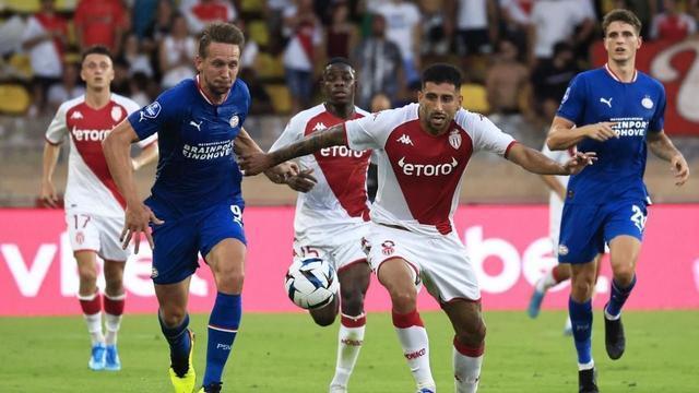 成为当之无 成为当之无