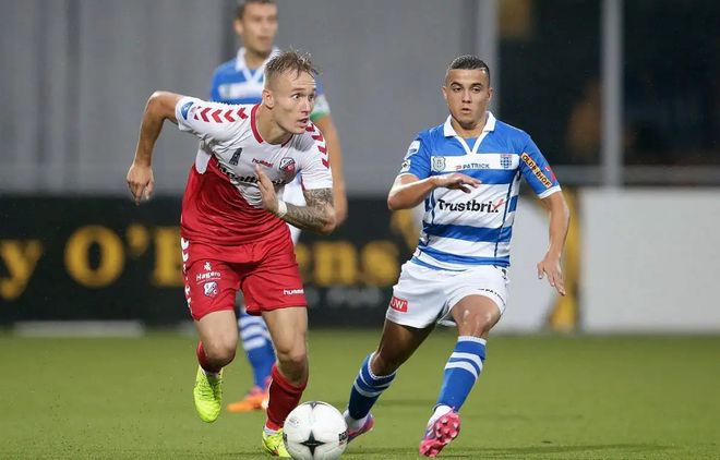 四溅的激战 四溅的激战